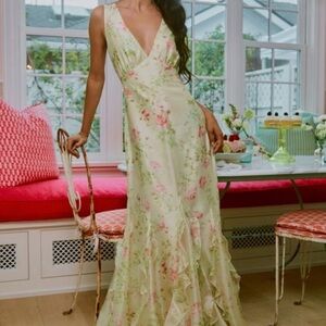 NWT Lulu's Deluca Cream Floral Sleeveless Ruffled Maxi Dress